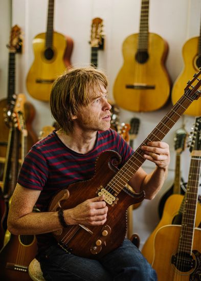 Ein Schwede baut Gitarren in der Neustadtgasse