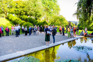 lauschig unterwegs – Gartenspaziergang mit Leta Semadeni und Ariane von Graffenried lauschig unterwegs – Gartenspaziergang mit Leta Semadeni und Ariane von Graffenried