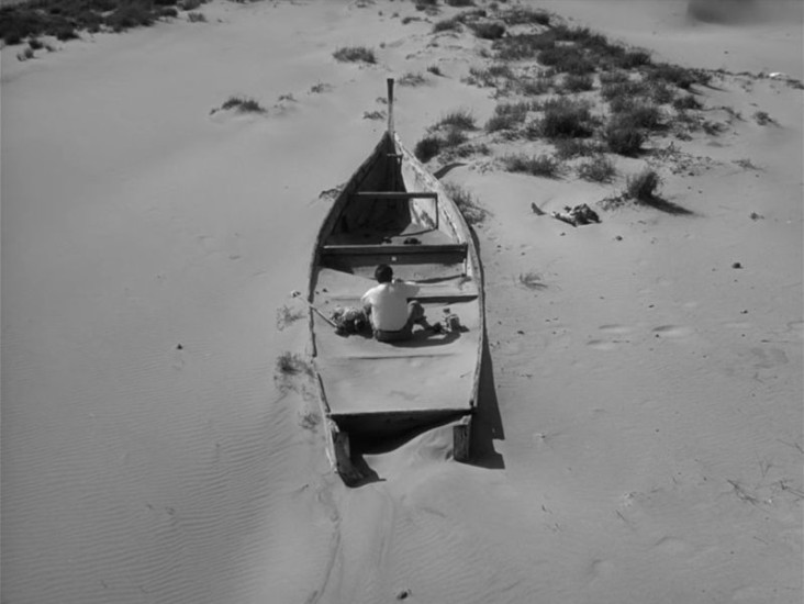 Die Frau in den Dünen (JPN 1964)