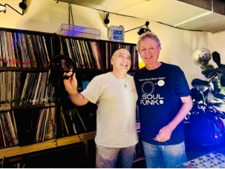 Roxy Saturday Vinyl Session / DJs Waltee & Peter Wermelinger