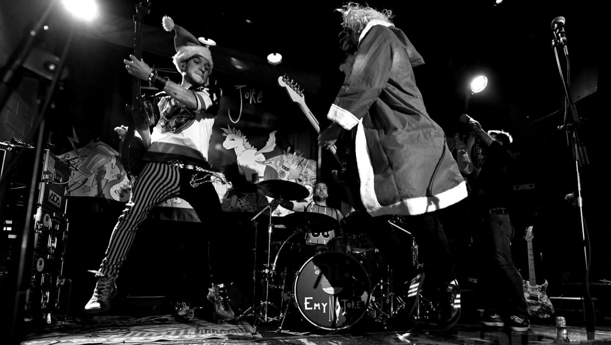 Emy No Joke/Echo Reapers/Korporation live im Lok.al!