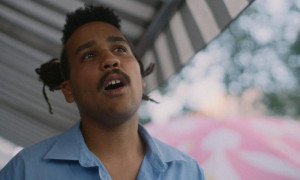 I Love You, I Leave You / Filmgespräch mit Dino Brandão (Protagonist) und Moris Freiburghaus (Regisseur) I Love You, I Leave You / Filmgespräch mit Dino Brandão (Protagonist) und Moris Freiburghaus (Regisseur)