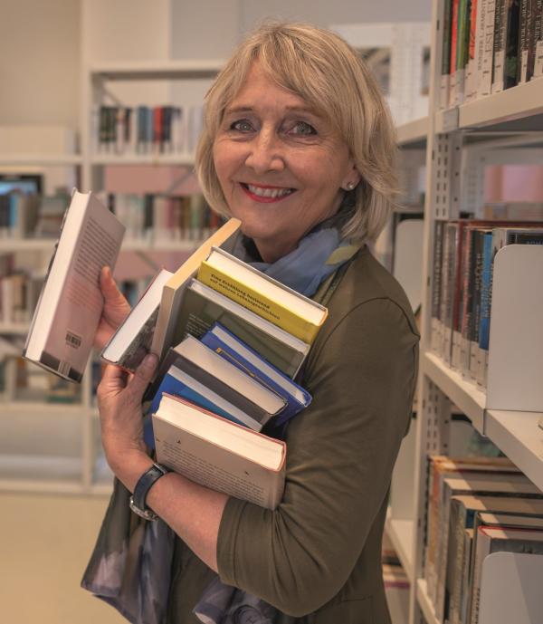 Bücher-Dates-Matinée mit Luzia Stettlere Bücher-Dates-Matinée mit Luzia Stettlere