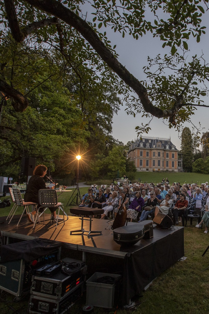 lauschig und philosophisch – Barbara Bleisch und Pedro Lenz lauschig und philosophisch – Barbara Bleisch und Pedro Lenz
