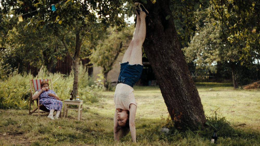 In die Sonne schauen (Sound of Falling)