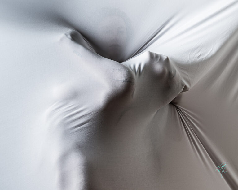 Lorenzo Rufo – The Audience GingerPack Contemporary Dance – Sound of Violence Lorenzo Rufo – The Audience GingerPack Contemporary Dance – Sound of Violence