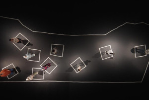 Qui vit encore (Who Is Still Alive) / Regiegespräch mit Nicolas Wadimoff Qui vit encore (Who Is Still Alive) / Regiegespräch mit Nicolas Wadimoff