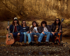 Stranglehold (CH) // Suicide Catdoors (CH)