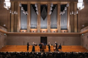 VIVALDI – Die vier Jahreszeiten – Philharmonie der Soliste VIVALDI – Die vier Jahreszeiten – Philharmonie der Soliste