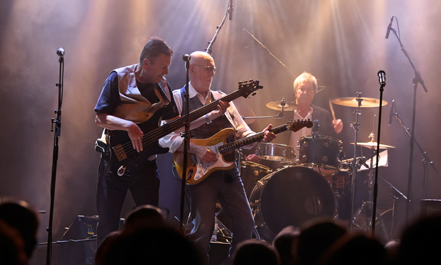 Larry’s Blues Band – Blues mit Herz, Seele und Feuer